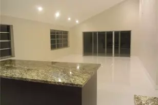 8761 Holly Ct, Tamarac, FL 33321 - Photo 17