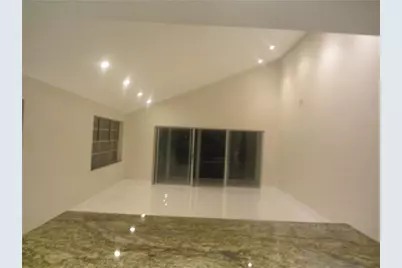 8761 Holly Court #201, Tamarac, FL 33321 - Photo 19
