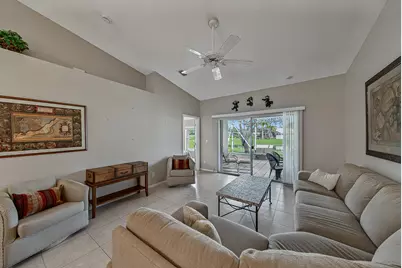 8464 Logia Circle, Boynton Beach, FL 33472 - Photo 11