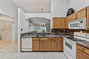 8464 Logia Cir, Boynton Beach, FL 33472 - Photo 7