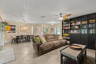 6866 Paul Mar Dr, Lake Worth, FL 33462 - Photo 17