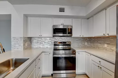 180 Yacht Club Way #308, Hypoluxo, FL 33462 - Photo 17