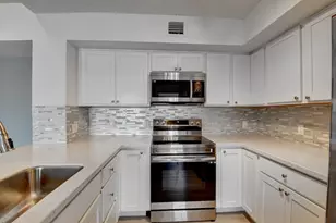 180 Yacht Club Way, Hypoluxo, FL 33462 - Photo 17