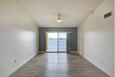180 Yacht Club Way #308, Hypoluxo, FL 33462 - Photo 9
