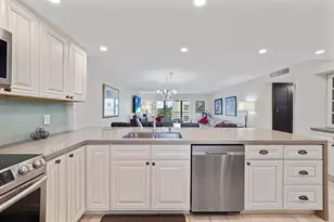 321 SE 3rd St, Dania Beach, FL 33004 - Photo 13