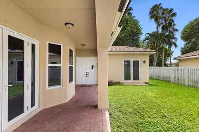 2731 SW 130th Terrace, Miramar, FL 33027 - Photo 3