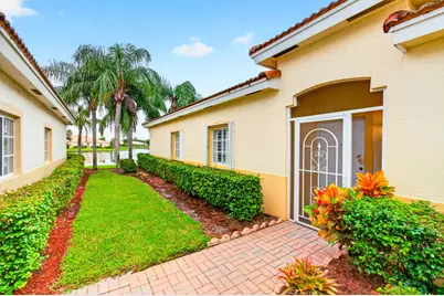 2340 Windjammer Way, West Palm Beach, FL 33411 - Photo 5