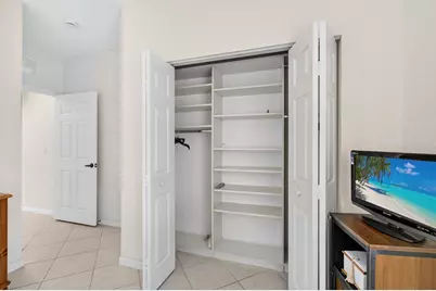 2340 Windjammer Way, West Palm Beach, FL 33411 - Photo 39