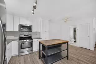 2003 20th Ln, Palm Beach Gardens, FL 33418 - Photo 19