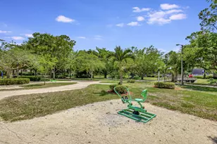 2003 20th Ln, Palm Beach Gardens, FL 33418 - Photo 51