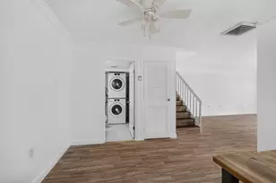 2003 20th Ln, Palm Beach Gardens, FL 33418 - Photo 17