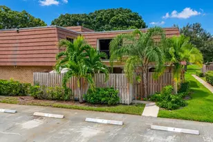 2003 20th Ln, Palm Beach Gardens, FL 33418 - Photo 1