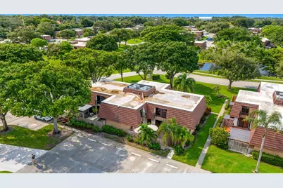 2003 20th Lane, Palm Beach Gardens, FL 33418 - Photo 37