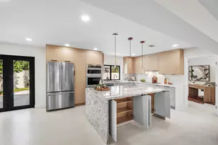 2651 NE 49th St, Lighthouse Point, FL 33064 - Photo 13