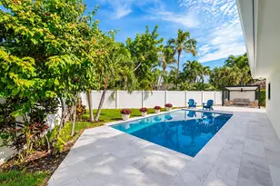 2651 NE 49th St, Lighthouse Point, FL 33064 - Photo 5
