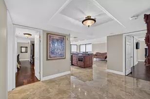 5280 N Ocean Dr, Riviera Beach, FL 33404 - Photo 5
