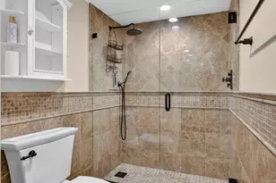 5280 N Ocean Dr, Riviera Beach, FL 33404 - Photo 27