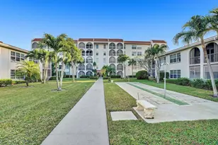 250 NE 20th St, Boca Raton, FL 33431 - Photo 35