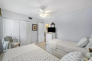 250 NE 20th St, Boca Raton, FL 33431 - Photo 21