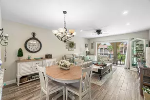 250 NE 20th St, Boca Raton, FL 33431 - Photo 9