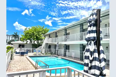 330 W Camino Real #7, Boca Raton, FL 33432 - Photo 1
