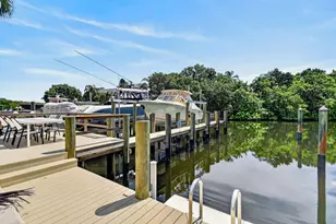 2025 La Porte Dr, Palm Beach Gardens, FL 33410 - Photo 51