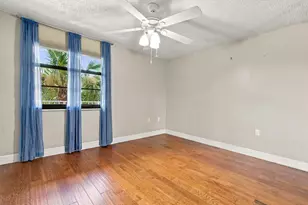 1502 Whitehall Dr, Davie, FL 33324 - Photo 15
