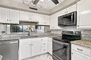 1502 Whitehall Dr, Davie, FL 33324 - Photo 1
