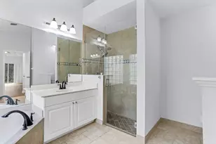 7607 Colony Lake Dr, Boynton Beach, FL 33436 - Photo 9