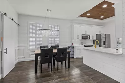 10502 SW Kelsey Way, Port Saint Lucie, FL 34987 - Photo 11