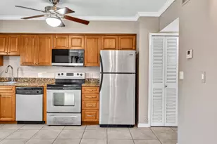 2190 SE 5th St, Pompano Beach, FL 33062 - Photo 11