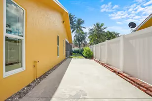 1224 NW 15th St, Boca Raton, FL 33486 - Photo 45