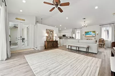 7852 NW 77th Avenue, Tamarac, FL 33321 - Photo 5