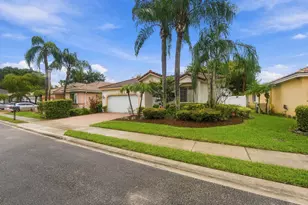 7852 NW 77th Ave, Tamarac, FL 33321 - Photo 3