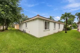 7852 NW 77th Ave, Tamarac, FL 33321 - Photo 47