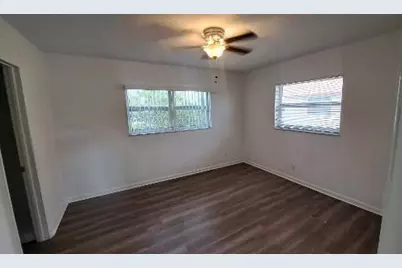 608 SW 80th Terrace, North Lauderdale, FL 33068 - Photo 3