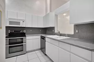 7136 Summer Tree Dr, Boynton Beach, FL 33437 - Photo 21