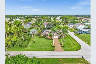 1918 SW Bellevue Avenue, Port Saint Lucie, FL 34953 - Photo 63
