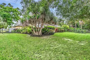 1918 SW Bellevue Ave, Port Saint Lucie, FL 34953 - Photo 61