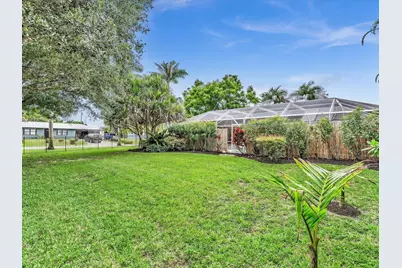 1918 SW Bellevue Avenue, Port Saint Lucie, FL 34953 - Photo 57