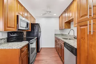 2035 Cornwall B, Boca Raton, FL 33434 - Photo 5