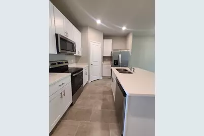 3566 San Bernardino Way, Palm Springs, FL 33461 - Photo 9