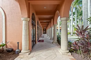 8709 Via Grande E, Wellington, FL 33411 - Photo 37