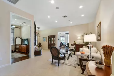 8709 Via Grande E, Wellington, FL 33411 - Photo 5