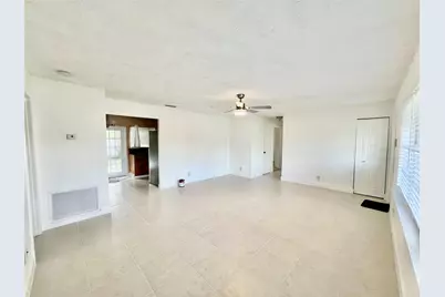 18435 Spanish Isles Court, Boca Raton, FL 33496 - Photo 11