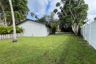 18435 Spanish Isles Ct, Boca Raton, FL 33496 - Photo 7