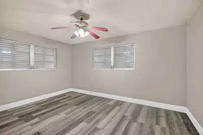 7761 Biltmore Boulevard, Miramar, FL 33023 - Photo 17