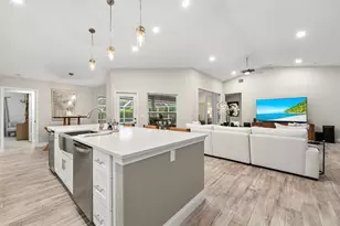 5608 SW Landing Creek Dr, Palm City, FL 34990 - Photo 13
