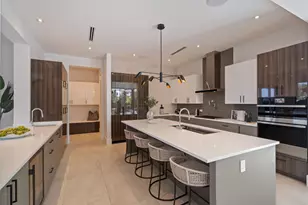 2500 Middle River Dr, Fort Lauderdale, FL 33305 - Photo 5