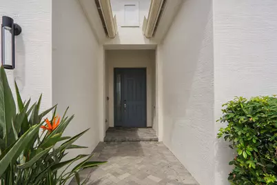 8826 SW Breve Way, Port Saint Lucie, FL 34987 - Photo 3